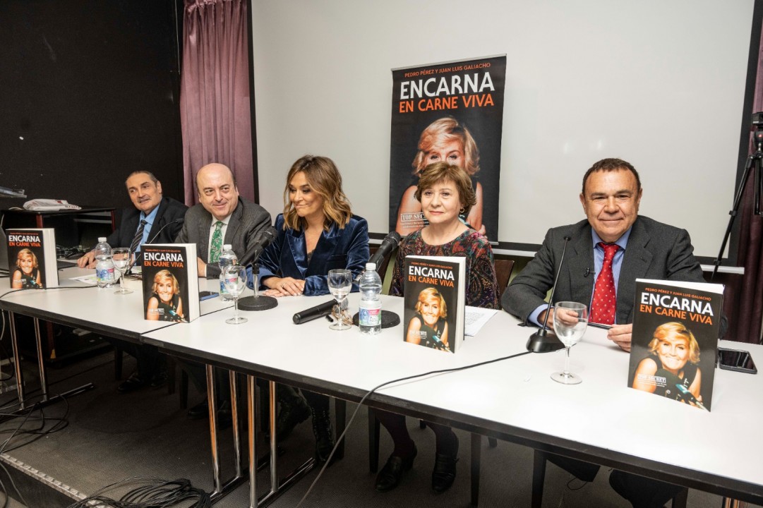 JULIA BUSTAMANTE ENCARNA